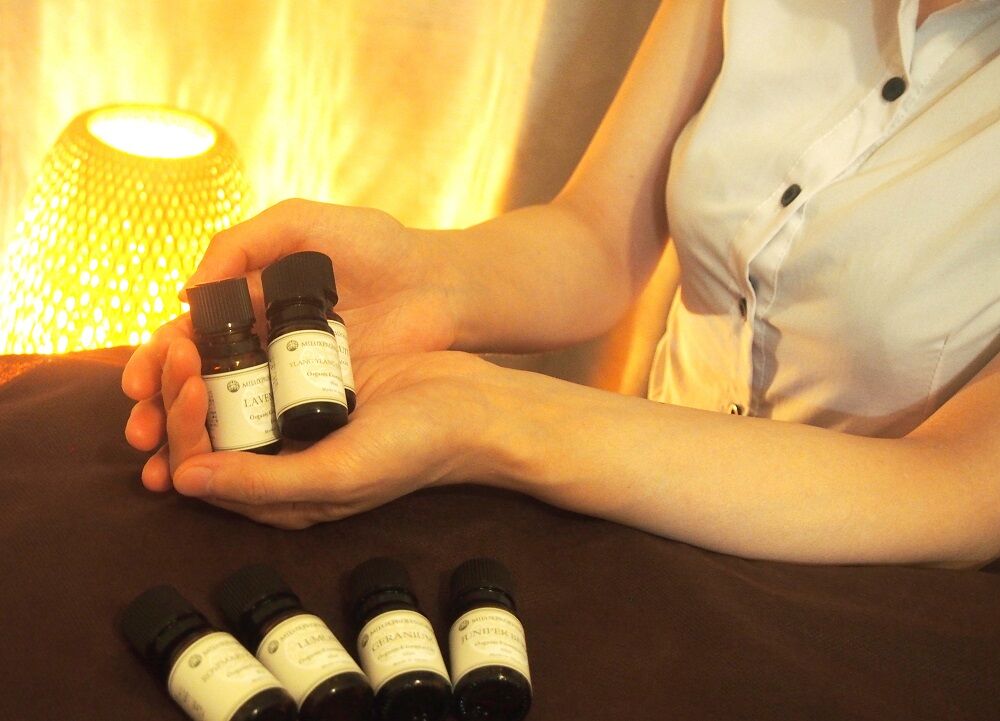 使用キャリアオイル｜求人フォトギャラリー(小) プラナス Prunus